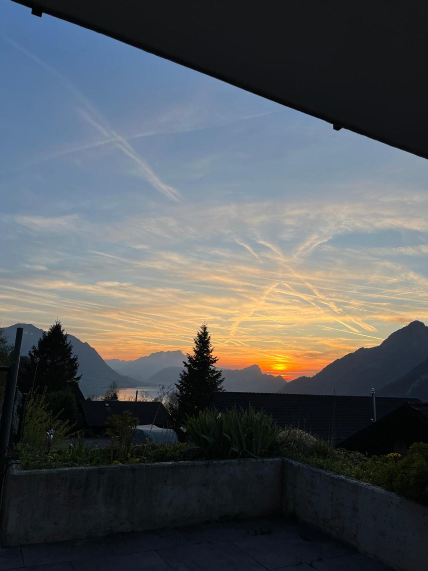 Appartement Seelewaermerli - Balsam Fuer Ihre Seele Seelisberg Luaran gambar
